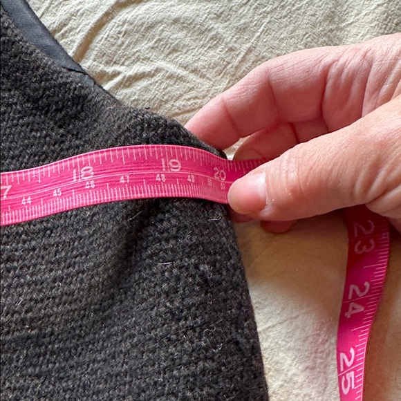 Chimayo Black Vest with Red and White Geometric Pattern - Picture 3 of 6